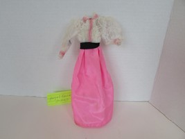 MATTEL 1982 Angel Face Barbie White &amp; Pink Dress - $91.73 MXN
