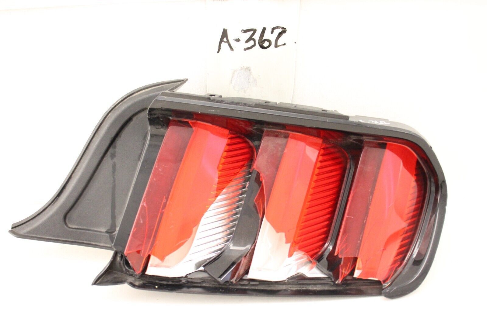 Primary image for Used OEM Ford Mustang Taillight Tail Light Lamp 2015-2017 damaged lens, good LED