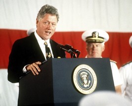 President Bill Clinton gives speech aboard USS Dwight Eisenhower Photo Print - £7.02 GBP+