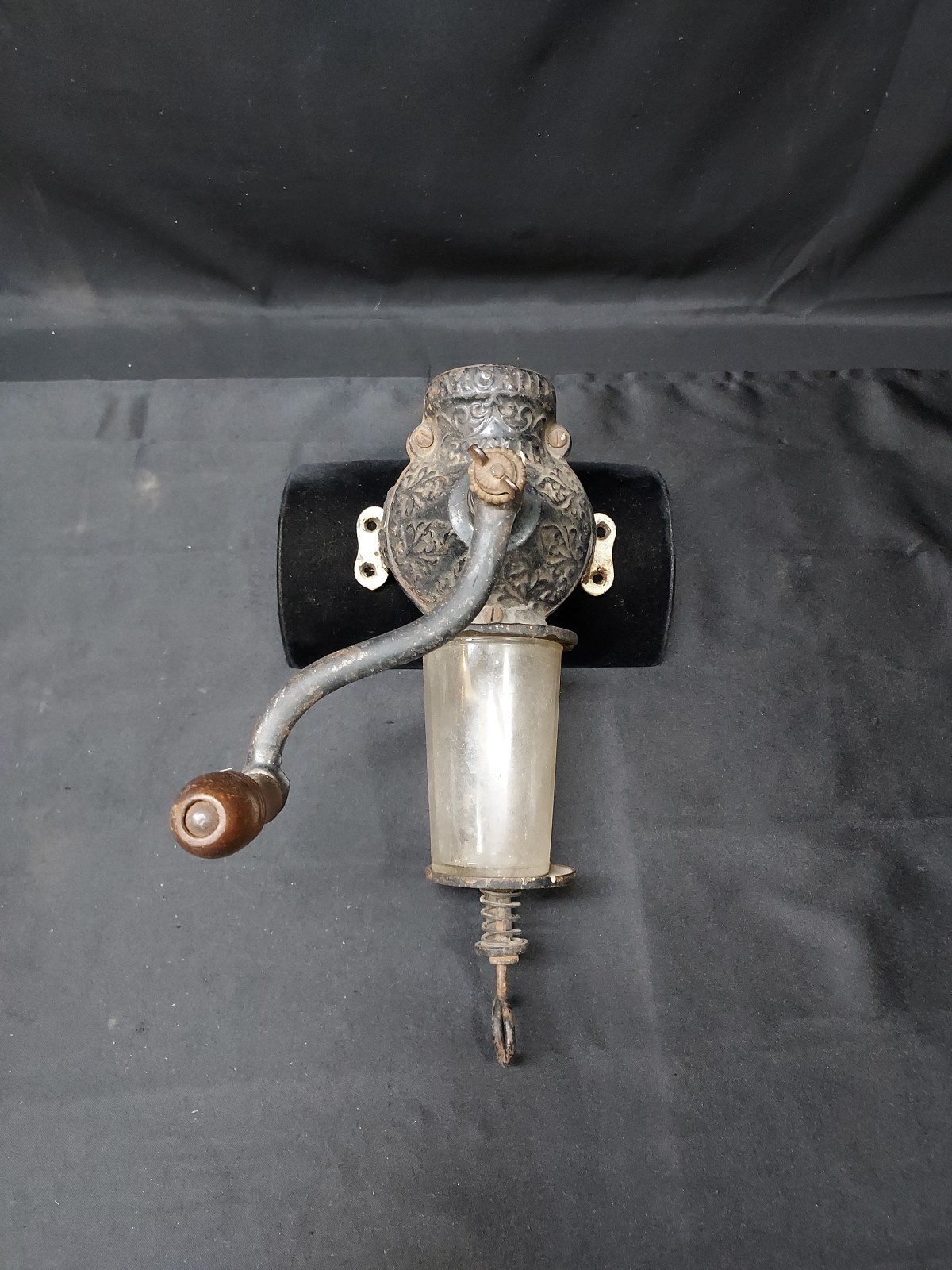 Antique 19th C. Victorian Arcade Crystal Cast Iron Wall-Mount Coffee Gri... - $49.99