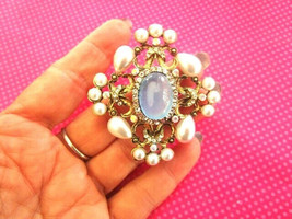 Vintage pearl opal Victorian pin - $11.88