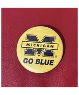 Vintage University of Michigan Wolverines Go Blue 2&quot;  pinback button - $161.83 MXN