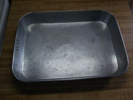 Vintage aluminum pan - £22.33 GBP