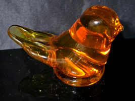 Vintage TITAN Art Glass GOLDEN CANARY Signed 1992 W. Ward - Glows Under ... - $590.12 MXN