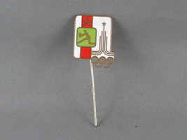 Summer Olympic Games Pin - Moscow 1980 Hammer and Sickle Volleyball - St... - £11.79 GBP