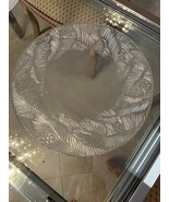 Gorgeous Crystal/Glass 12.5 Serving Platter Beautiful With Leaves - $454.78 MXN