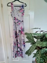 Bllie and blossom Maxi dress 10 Floral summer Holiday  - $21.03