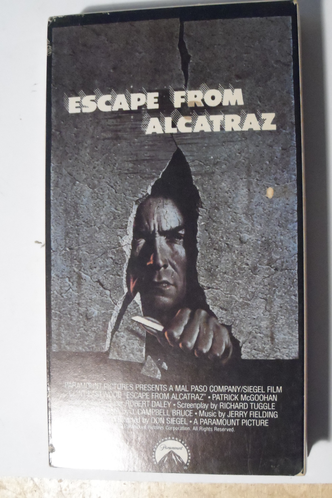 Escape From Alcatraz VHS Tape Clint Eastwood 1979 Paramount Don Siegel V... - $9.77