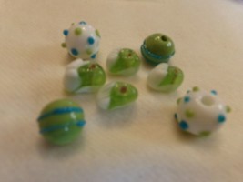 Beads Glass (new) (qty 8) Key Lime Pie Slices &amp; Sprinkles - £6.88 GBP