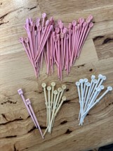 Vintage Hair Pins for Curlers Rollers Picks Plastic Mixed Lot White Pink 76 - $4.95