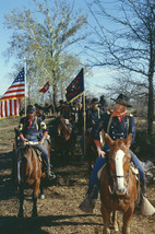 John Wayne in The Horse Soldiers leading Union Soldier troops with American flag - £17.94 GBP