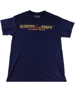Stranger Things T-Shirt Size Medium Scoops Ahoy Ice Cream Parlor Steve N... - $399.29 MXN
