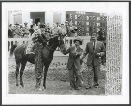 1954 - DETERMINE and Connections after the Kentucky Derby - 10&quot; x 8&quot; - £15.73 GBP