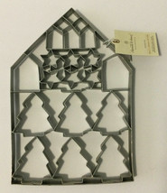 Hearth and Hand Magnolia Multi Christmas Cookie Cutter House Star &amp; Tree - £8.45 GBP