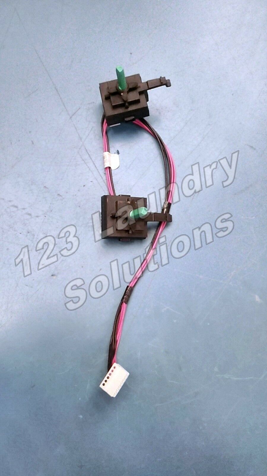 Washer Cycle Switch w/ Wire Harness For Whirlpool P/N: W10694669 [Used] - $24.74