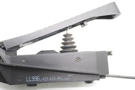 97-04 PORCHE BOXSTER MANUAL TRANSMISSION ACCELERATOR FOOT GAS PEDAL U0279 image 9