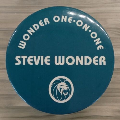 1980&#39;s Stevie Wonder MGM Grand 3&quot; Pin Button Concert Memorabilia Las Vegas - $19.79