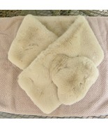 NWT Vero Moda Faux Fur Scarf-Warm Neck Wrap-Shawl &quot;Moonbeam&quot; one size fe... - $277.45 MXN