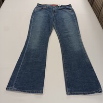 Vtg Levi's Nouveau Boot Cut Stretch Jeans 515 Denim Women’s Blue 10 MIS (31×31) image 11