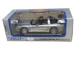 Welly 1/18 Silver 1999 Chevy Corvette Coupe New Version #1 - £61.82 GBP