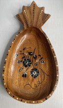 VINTAGE HAND-PAINTED CARVED MONKEY POD WOOD PINEAPPLE BOWL TRAY DISH SIGNED - £14.83 GBP