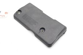 00-05 TOYOTA CELICA ECU BOX ACCESS COVER LID E2350 image 2