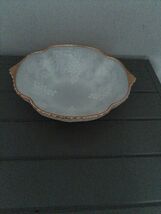 Anchor Hocking Grape Leaves Milk Glass Oval Base Bowl With Gold Trim Vin... - $21.59