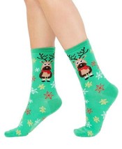 allbrand365 designer Womens Reindeer Crew Socks Color Green Size 9-11 - £7.19 GBP