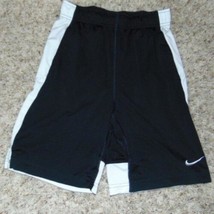 Boys Shorts Nike Elastic Waist Drawstring Dri Fit Black White Basketball... - $7.92