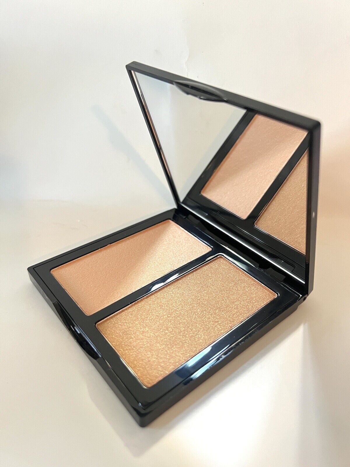 Trish McEvoy Light & Lift Face Color Duo Travel Compact Champagne Bronze NWOB - $61.00