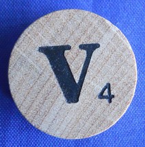 WordSearch Letter V Tile Replacement Wooden Round Game Piece Part 1988 Pressman - $1.22