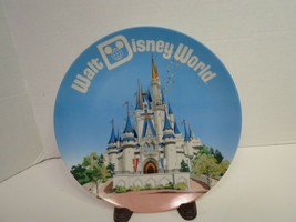 Vintage Walt Disney World Collectors Plate Cinderellas Castle 9.5" Made In Japan - $18.00