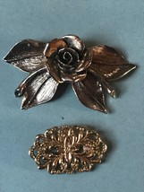 Vintage Lot of Large Antique Goldtone Dimensional Rose Flower &amp; Lacey Scalloped  - £9.05 GBP