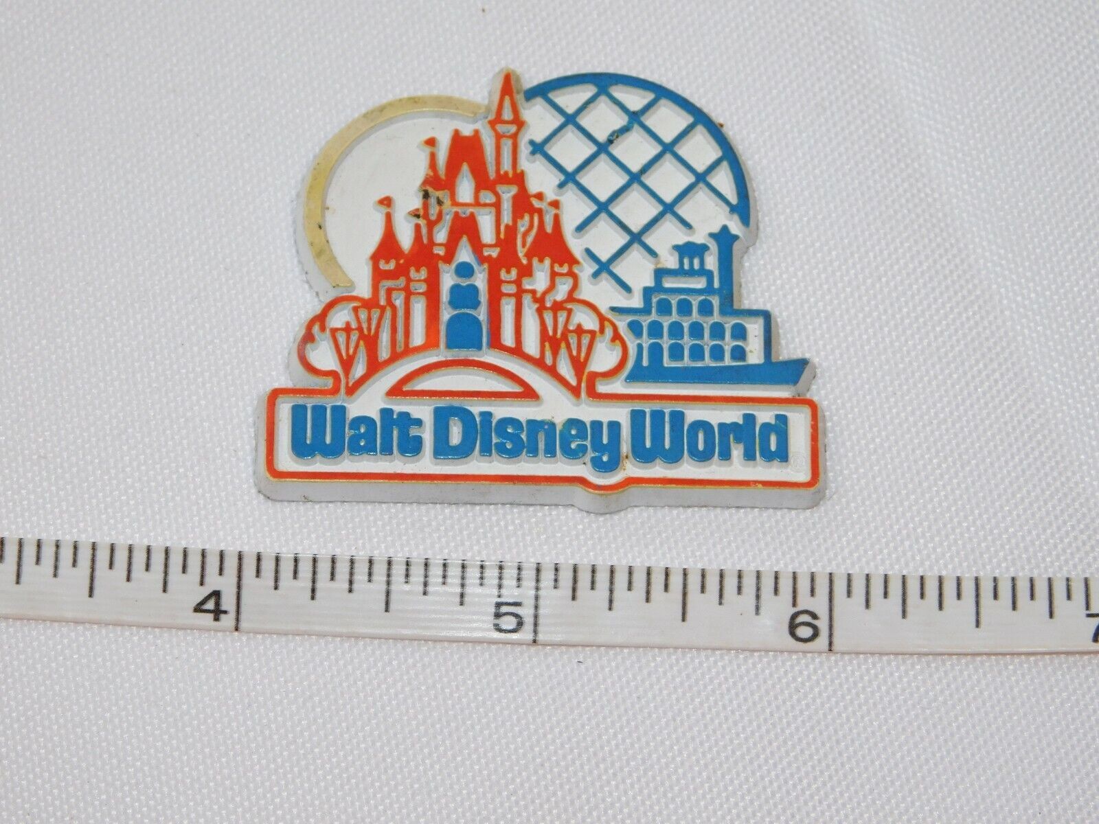 Walt Disney World Castle  1 7/8&quot; x 1 5/8&quot; fridge magnet refrigerator Pre... - $10.29