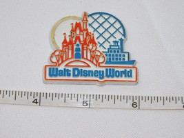 Walt Disney World Castle  1 7/8&quot; x 1 5/8&quot; fridge magnet refrigerator Pre... - $10.29