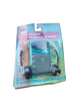 SEALED NEW Vintage 1996 Street Beat AM FM Sports Radio with Headphones P... - $12.60