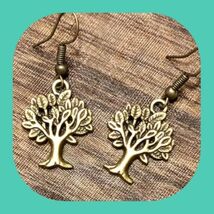 New Beautiful Tree Of Life Bronze Earrings - $5.00