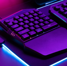 USB Bugha Exclusive RGB LED Color Changing One Handed Ergonomic Gaming Keyboard - £11.40 GBP
