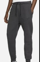 Nike Sportswear Tech Fleece Anthracite/Black Men&#39;s Joggers Size LT FB800... - $2,403.44 MXN