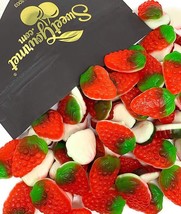 SweetGourmet Strawberries and Cream | Foam Bottom Gummy Candy | Halal | 2 Pounds - £17.98 GBP