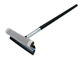 Carrand 9032R Red 8&quot; Metal Squeegee Head with 24&quot; Wood Handle - €16,97 EUR