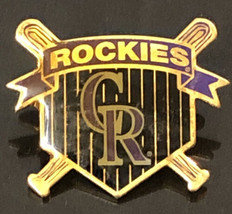 Vintage 1997 Colorado Rockies Logo Coleccionable MLB Béisbol Camiseta Gorra Pin - £10.99 GBP