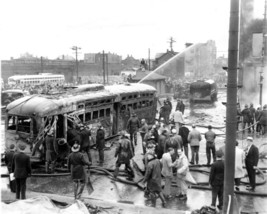 Green Hornet Streetcar Fire 8X10 Photo Picture Firefighting Chicago - $4.94