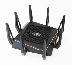 ASUS ROG Rapture GT-AX11000 Tri-Band Wi-Fi Gaming Router image 3