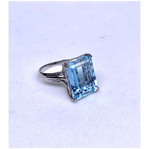 14K Gold Natural Aquamarine Ring Blue Aquamarine Engagement Bridal Gift Ring - £893.60 GBP