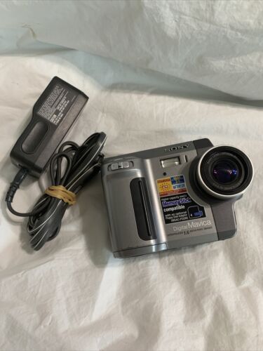 Vintage Sony Mavica FD-90 1.6 MP Camera  Charging Cord **TESTED** - $52.24