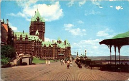 Canada Quebec Chateau Frontenac Dufferin Terrace Boardwalk Lamps VTG Postcard - £7.51 GBP