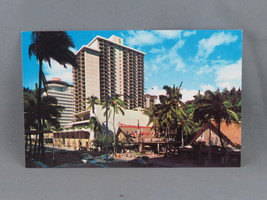 Vintage Postcard - Kalakaua Avenue Waikiki - Hawaiian Service Inc. - £11.80 GBP