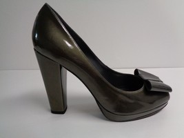 Stuart Weitzman Size 10.5 M BOWRIGHT Gray Quasar Leather Heels New Womens Shoes - £197.66 GBP