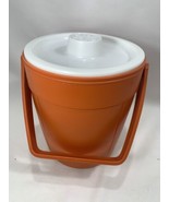 Vintage RUBBERMAID Ice Bucket w/ Lid Handle Orange #2260 Cooler Farmhous... - $9.90